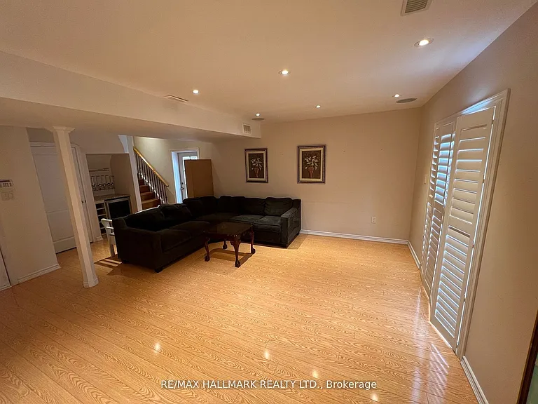 11 Caria Ct #BASEMENT — Photo 3