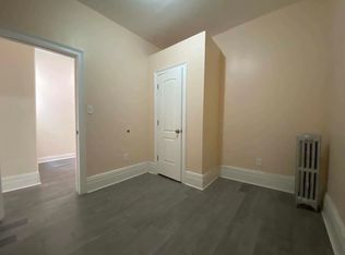 137 Kingston Ave #2F, Brooklyn, NY 11213
