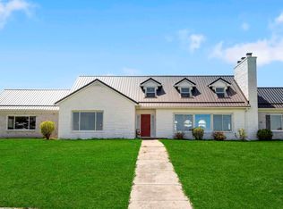 1756 65th St, Garrison, IA 52229