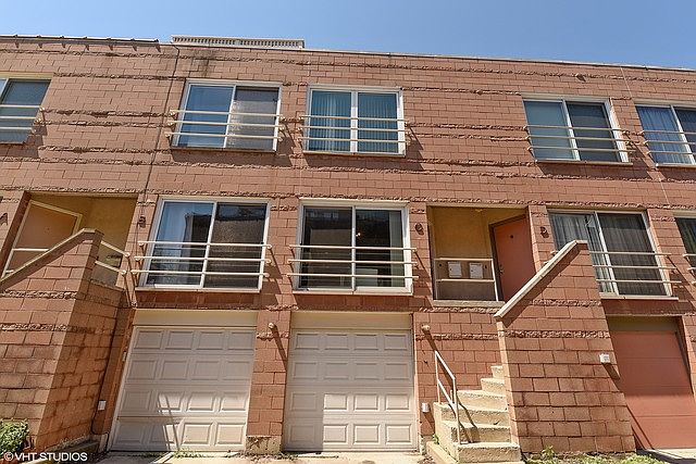 1st image of 1140 W Newport Ave #C