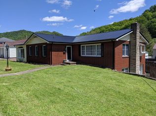 201 Central Ave, Logan, WV 25601