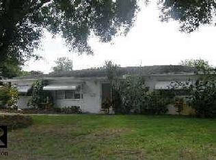6549 18th Way N, Saint Petersburg, FL 33702