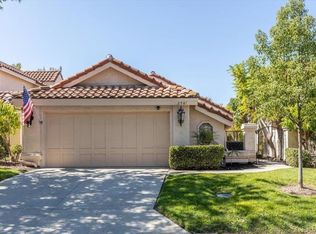 2541 Holly Valley Dr, Vista, CA 92084