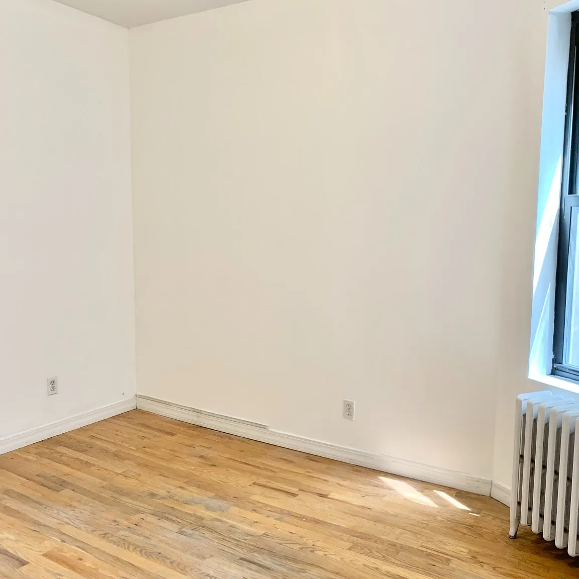 224 East 27th Street — Photo 3