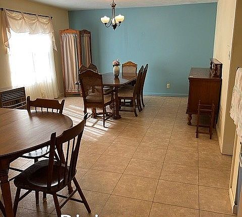 5th image of 120 Gardner Dr