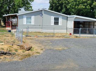 126 Soap Lake Way NW APT 3, Soap Lake, WA 98851