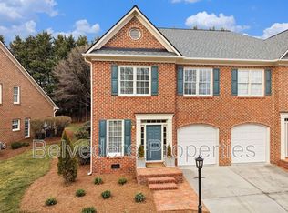 5409 Ridingate Ct, Greensboro, NC 27455