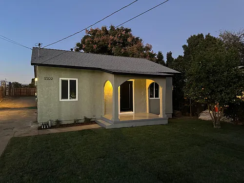 9509 Stephens St Photo 1