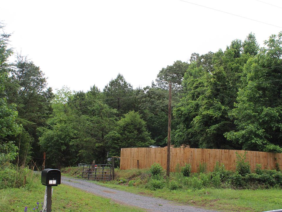 1st image of 393 Goldmine Rd