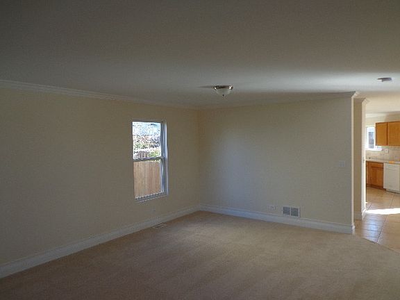 2nd image of 2125 Sioux Dr