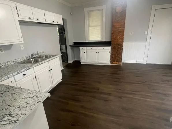 319 Iowa Ave, Louisville, KY 40208