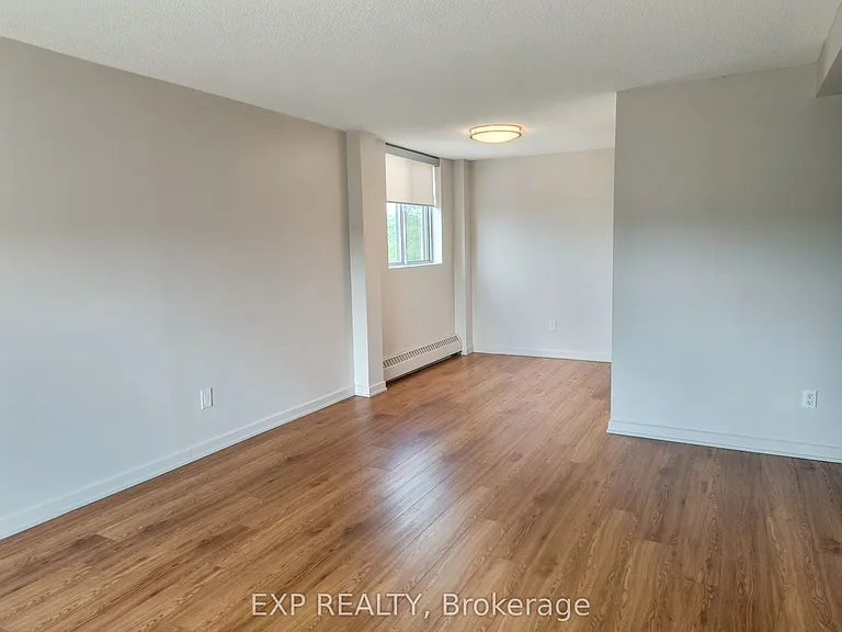 981 Gulf Pl #503 — Photo 8