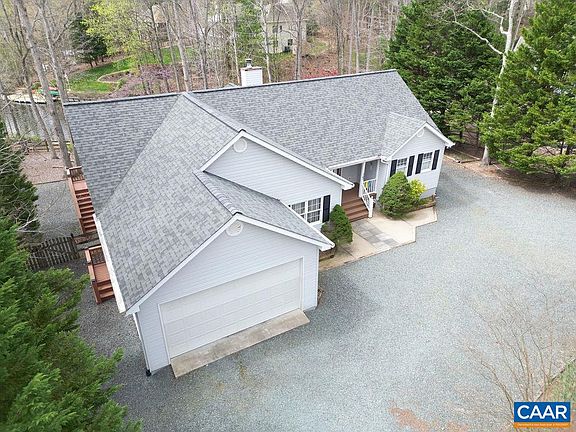 4th image of 27 Morewood Pl
