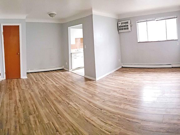 2nd image of 15610 Madison Ave APT 105