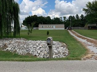 11071 Old Leitchfield Rd, Whitesville, KY 42378