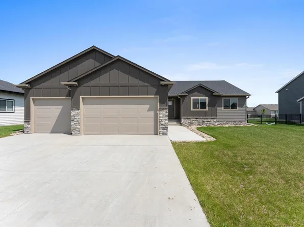 708 Highland St, Harrisburg, SD 57032