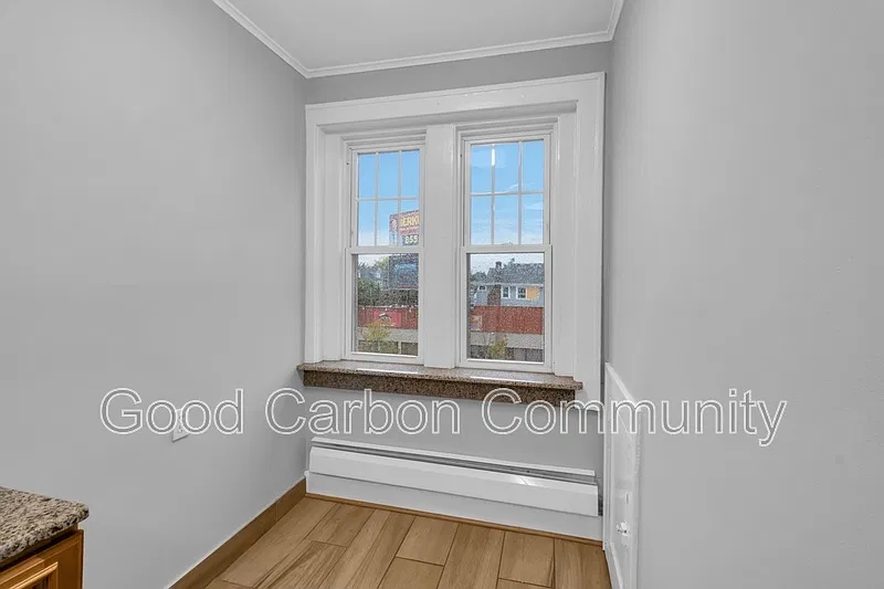 1 bed, 1.0 bath, $1,250 — Photo 4