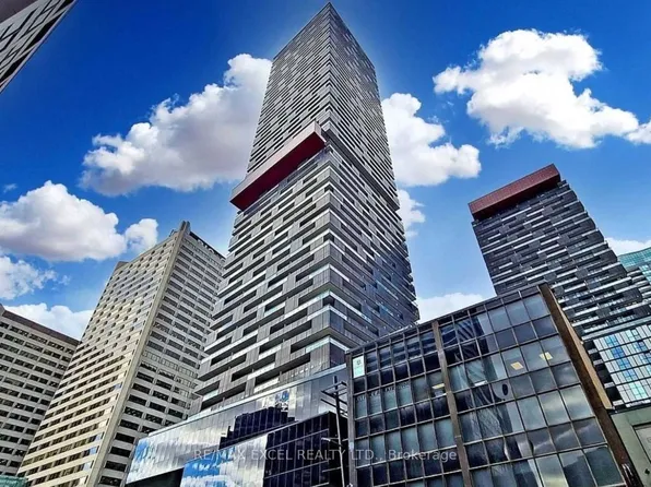 8 Eglinton Ave E #5603, Toronto, ON M4P 1A6