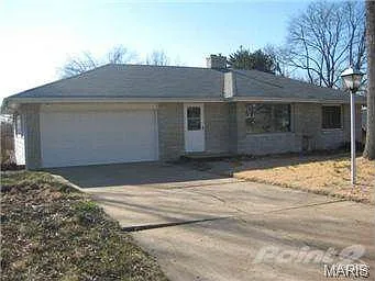38 Pinewood Dr photo 1