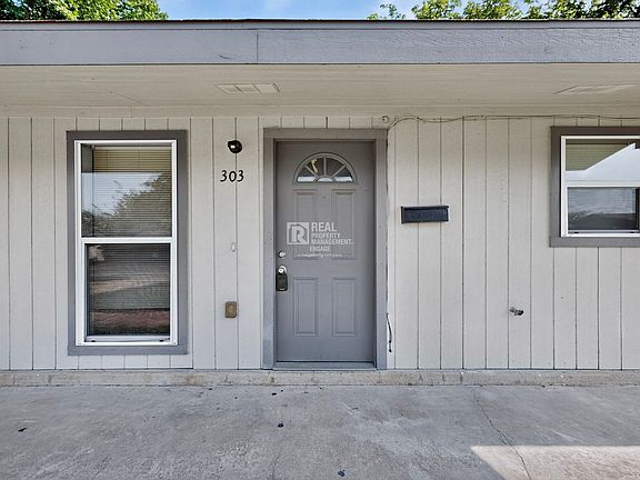 3rd image of 303 Westwood Dr