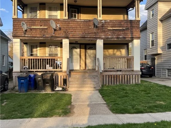 3215 W 92nd St, Cleveland, OH 44102