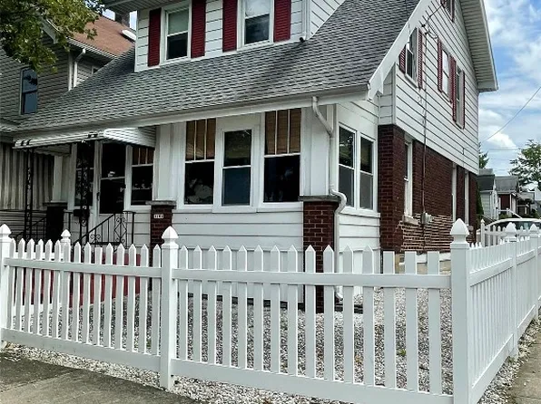 1161 W 5th St, Erie, PA 16507