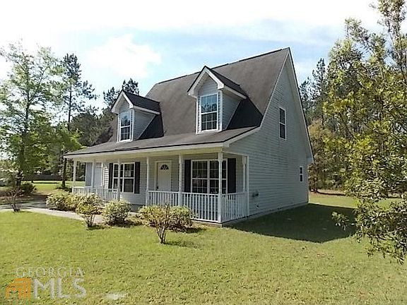 3rd image of 205 Barrister Dr