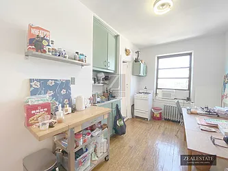 Rented by ZealEstate Group Inc