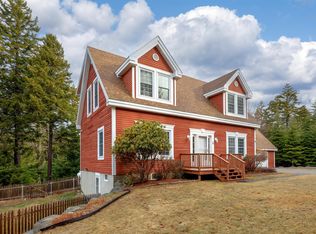 19 Blanchard Rd, Mount Desert, ME 04660