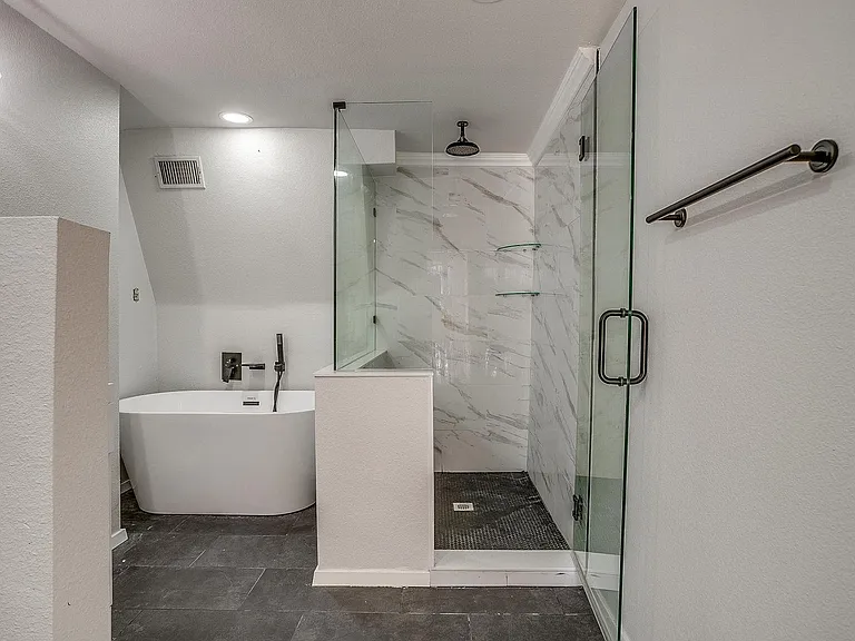 3562 W 4th St #A — Photo 15