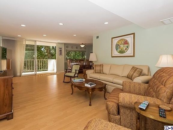 4th image of 330 W California Blvd APT 108