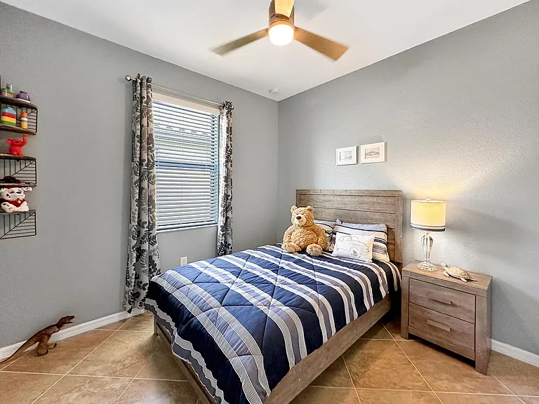 12948 Broomfield Ln — Photo 32