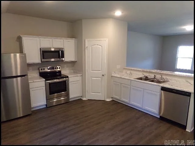 1935 Auburn Hills Dr — Photo 10