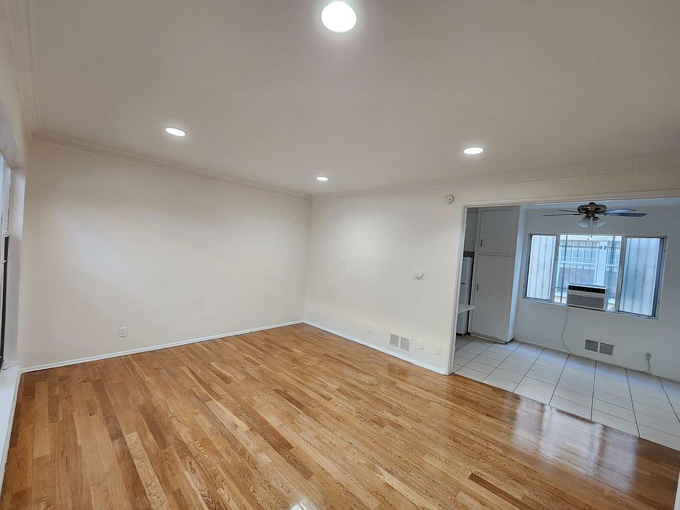 1st image of 656 S Cochran Ave APT 2