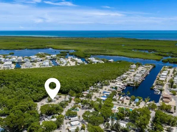 101551 Overseas Hwy #165, Key Largo, FL 33037