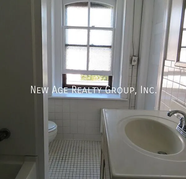 3510 Hamilton St #3E — Photo 10