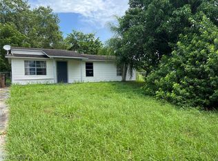 480 Valley Dr, Lehigh Acres, FL 33936