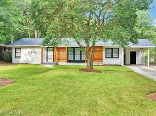 264 Hillcrest Dr, Mobile, AL 36609