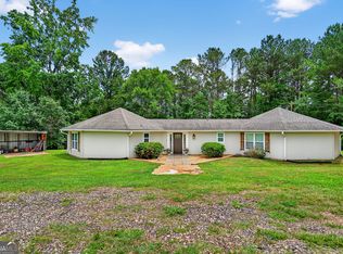 87 Jandale Dr, Lagrange, GA 30241