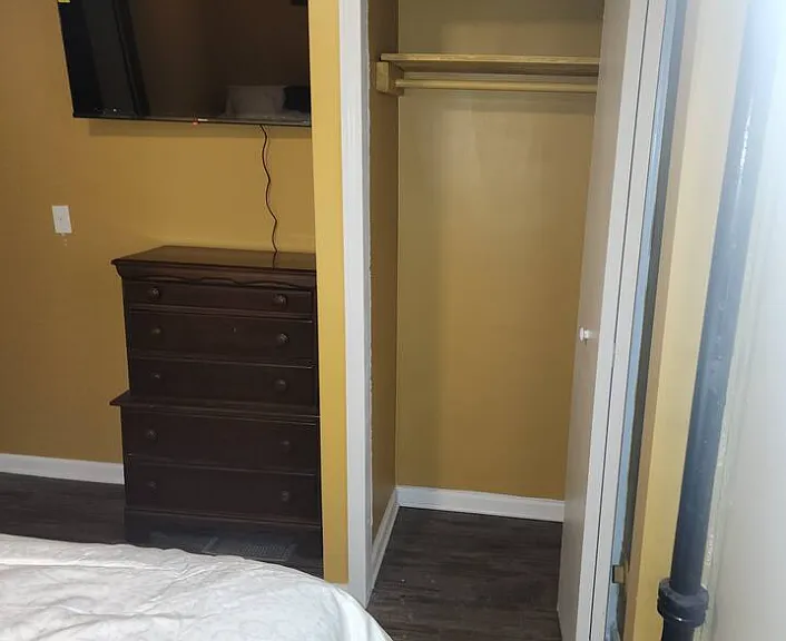 412 N Montgomery St #101 — Photo 7