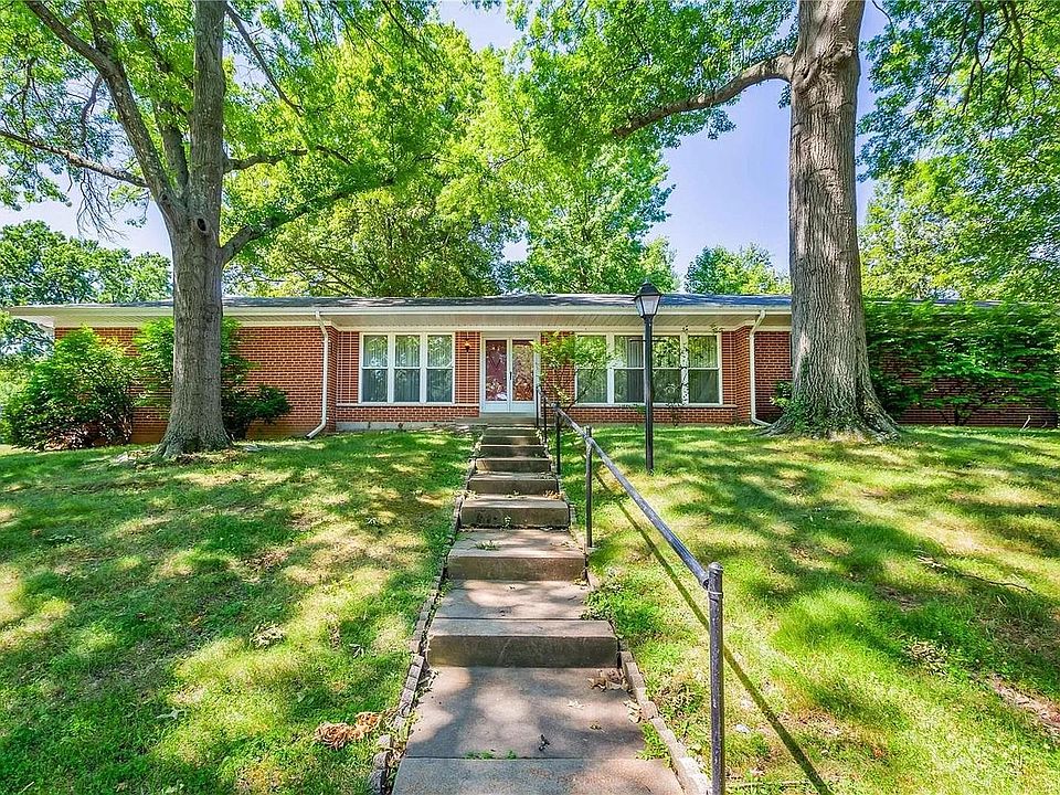 1st image of 42 Pricewoods Ln