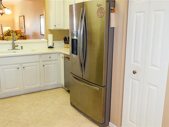 3rd image of 14551 Sherbrook Pl APT 204