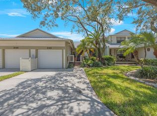 842 Amelia Ct NE, Saint Petersburg, FL 33702