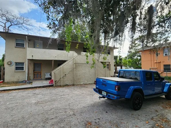 2226 E 131st Ave, Tampa, FL 33612