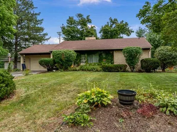 3319 N Church St, Rockford, IL 61103