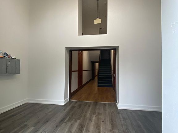 5th image of 1107 E Kentucky St APT 6
