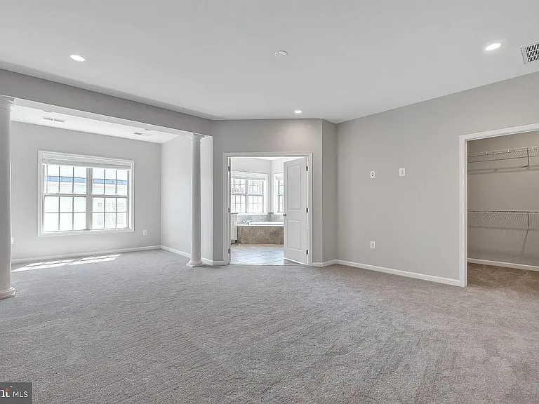 23488 Logans Ridge Ter — Photo 30