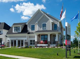 9985 Arrowwood Trl, Woodbury, MN 55129