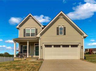 1173 Cheverton Ave, Louisville, OH 44641