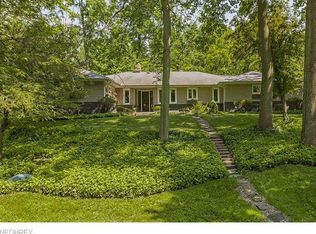 3249 Kersdale Rd, Pepper Pike, OH 44124